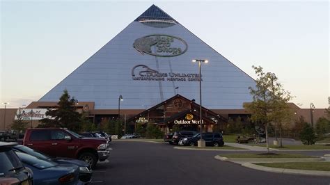 Basspro nashville - Human Resource Assistant (Current Employee) - Nashville, TN - May 2, 2012. Working at Bass Pro Shops for 7 years has been quit the experience. I started as a cashier, then transferred to the apparel department and now I work as the human resource assitant. I love all my co-workers, they are like a second family to me.